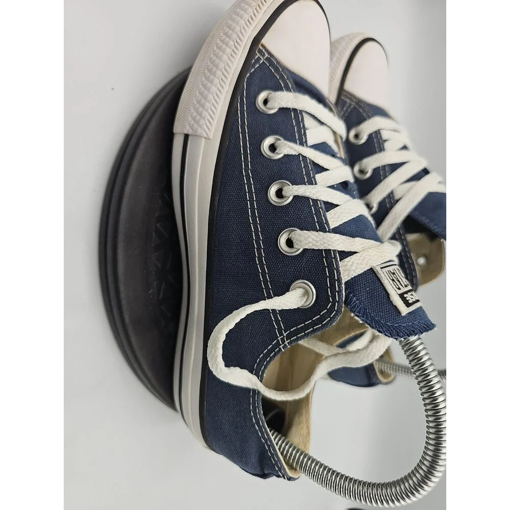 Converse All Star Shoes Sz 4 unisex